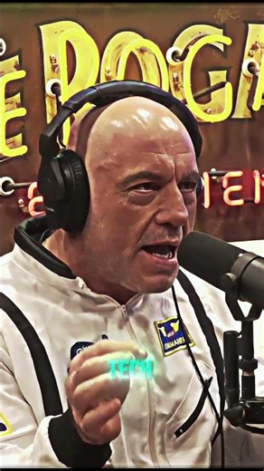 Joe Rogan and Duncan Trussell Discuss Quantum Entanglement and Instant Travel