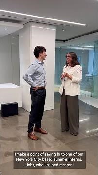 Experience CBRE with Debbie, Global Head of Talent Marketing