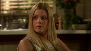 Who’s the father of Amber’s baby? | Neighbours