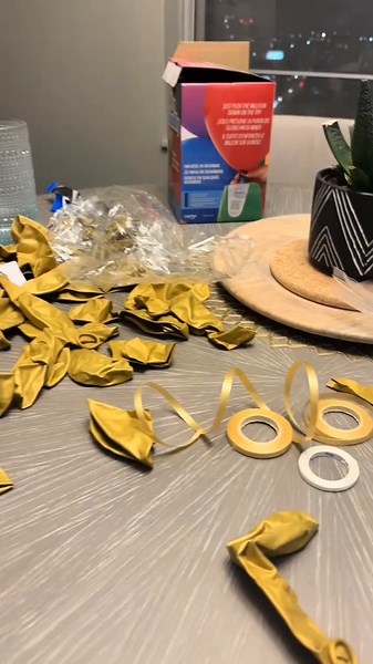 DIY Balloon Ceiling Installation for New Year's Eve