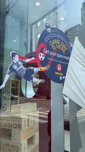 Easy Window Decal Installation for Restaurants, Retail & Game Day Promotions