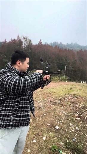 Have you ever used a continuous steel ball composite bow #Bow Hunting