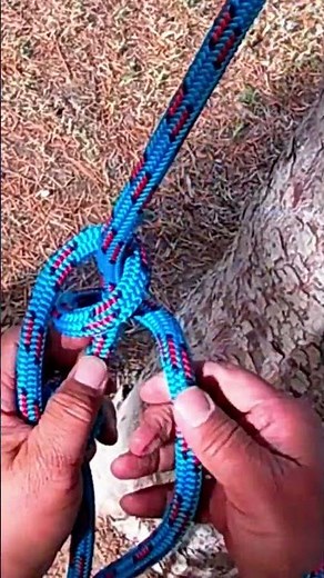 How to tie the Tautline Hitch | EASY UNDER A MINUTE