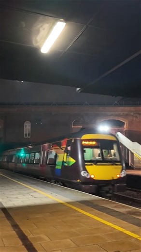 cross Country Class 170 Turbostar in Leicester