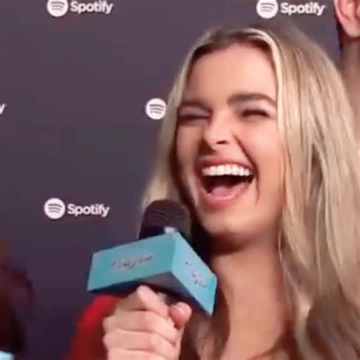 Addison Rae Interview: Stevieknows Comedy in Hype House