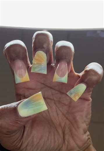 Spring Duck Nail Art Inspiration