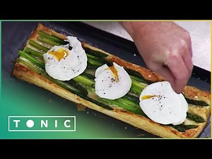 Poached Eggs And Asparagus Tart | No Meat Required