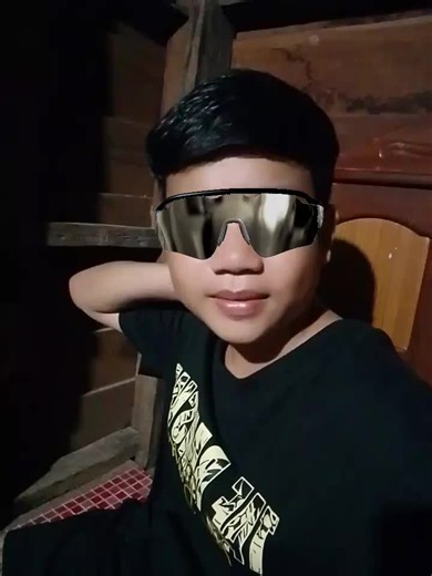 ຮ້ອງບໍ່ເປັນ🤣🙈#ລີແລ້ວລວຍ💸 #ຟິດດດດ✨ #ມື້ອື່ນກະດັງ😅💙✨ #ລົງໂມງນີ້ສິຟິດຢູ່ຫວາ