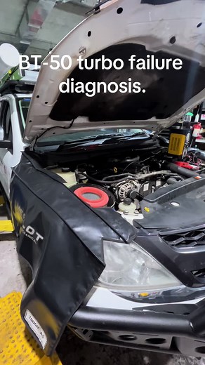 Finding the cause if turbo failure is critical before parts are fitted. #mazda #bt50 #ranger #mechanic #diagnosis
