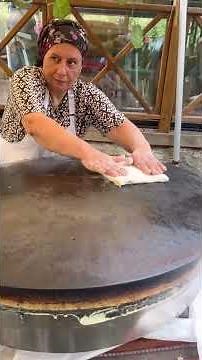 Delicious Turkish Gözleme | Traditional Street Food #food #turkishfood