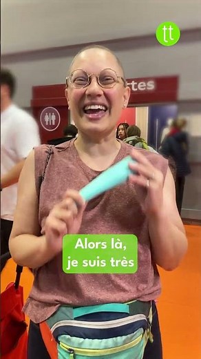 Elle a fait son 1er pipi debout