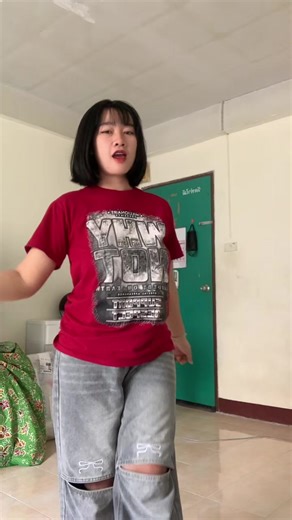 วิดีโอของ POPEYE 🍀 (@popeye_111261) พร้อมเพลง ย้อนใจ2k26 - YANGTŠX.