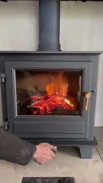 Clock Blithfield 5 Multi Fuel Stove - adjustment level of air controls