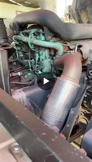 During this week I repaired a Volvo VM Euro 6 truck that had a problem in the AdBlue (SCR) system and a regeneration failure. I cleared the fault codes and performed a manual regeneration using the… | Hercilio Pedro Silva