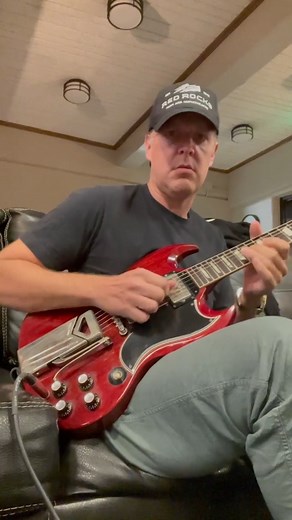 Warming up backstage for Red Rocks - August 8th 2022 | Joe Bonamassa