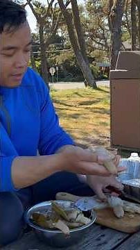 Easy razor clam cleaning