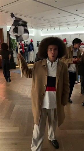 Tommy Hilfiger nights are always vibe!❤️