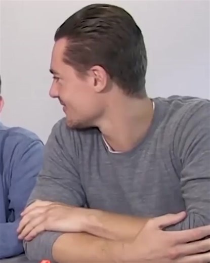 Alexander Dreymon (@alexander.dreymon16)’s videos with original sound - Alexander Dreymon