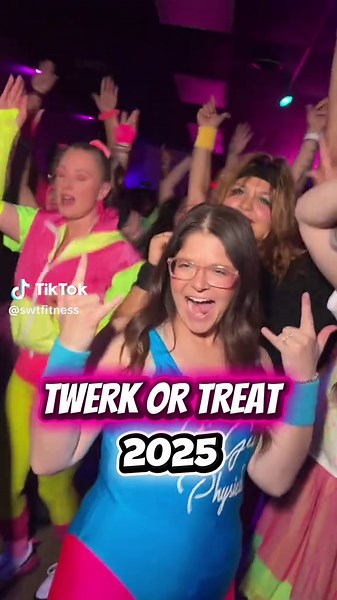 Cincinnati’s PARTY fitness studio🪩🖤💕 Night one of Twerk or Treat was INSANE! We can’t wait to do it again on Thursday💫 #cincinnati #dancefitness #halloween #danceworkout