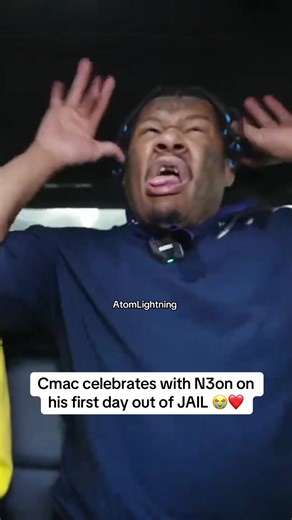 Cmac celebrates with N3on on his first day out of JAIL 😭❤️ #n3on #cmac #55thstreet