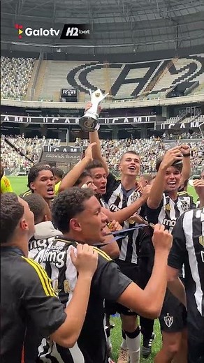 VITÃO LEVANTA a TAÇA de CAMPEÃO SUB-17 na ARENA MRV