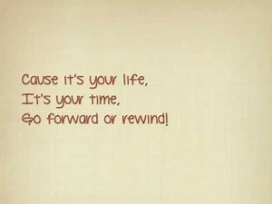 Ever After High Theme Song (Lyrics)