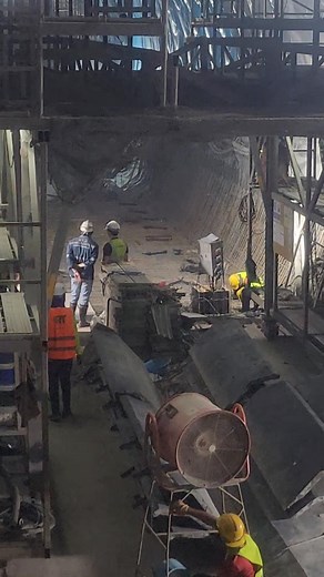 1.1K reactions · 48 shares | #railwaytunnel #construction #pouring concrete #civilengineering | Every Day Work Record | Facebook