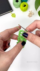 9.7K views · 97 reactions | If you're a book and plant lover this Monstera Leaf Bookmark is the perfect pattern for you! The pattern comes with written and photo instructions showing not only how to make a single leaf version but also a vine with multiple leaves. #theknottyboss #crochetpattern #crochetinspiration #crochet | The Knotty Boss | Facebook