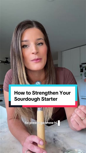 How to Strengthen Your Sourdough Starter Step-by-Step Tutorial Peak-to-Peak feedings are a game changer! ⚠️ Important: NEVER feed your starter before it peaks, that dilutes your yeast population and makes your starter weaker. 📌 A few things to remember: • You can do peak-to-peak feedings whether you eyeball feed or use a scale feeding ratio • This method works with any feeding ratio • The key is to wait until your starter reaches peak before you feed (no matter how long that takes). 🎥 9.10.25 