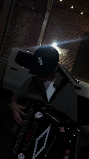 Exploring Real Style with Guitar and Accordion