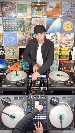 jfbdj on Instagram: "Having too much fun playing with @simulauk remix of Counting! #dnb #jfb #scratch #jungle #sonics #bass #simula #andyc #ukf #dnbactive #dnballstars #jfbdj #jfbdnb #djjfb #jfbmusic #junglecakes"