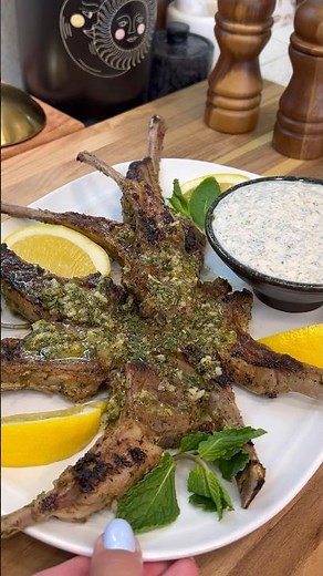 Greek lamb chops with mint yogurt sauce 🇬🇷 full recipe at spoonfulofsi.com or linked in comments☺️