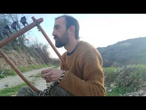 Lyre and healing pomegranates