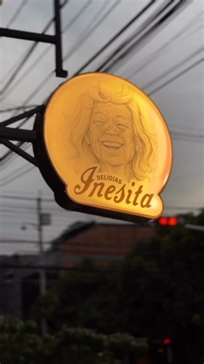 Aliños Inesita on Instagram: "Escribiendo nuestra historia 🥹💕👵🏻 Visitamos en Calle 32F #76-10 📍Laureles - Medellín www.deliciasinesita.com WhatsApp 3218323175 Y en Rappi 😍 . #inesita #abuela"