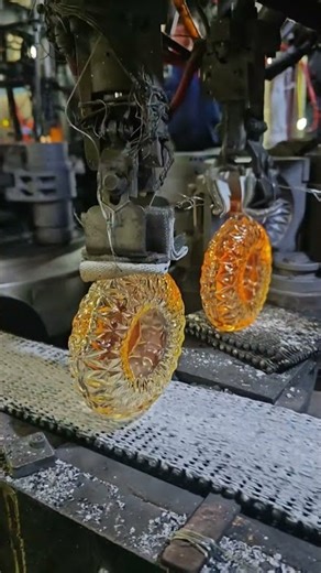 The production process of wine bottles