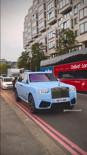 New Rolls Royce Cullinan in London!!!