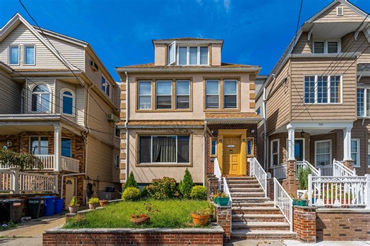 793 Kennedy Blvd, Bayonne, NJ 07002 - MLS 240018818 - Coldwell Banker