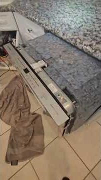 Bosch dishwasher E25 error. #appliancerepair #boschdishwasher #dishwasherrepair #appliancehelp