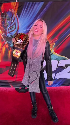 Alexa Bliss WWE 2K22 Gameplay at Walmart