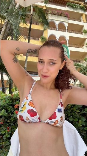 HOW TO TAKE CARE OF CURLY HAIR ON VACATION!! #hairstyletutorial #curlyhair