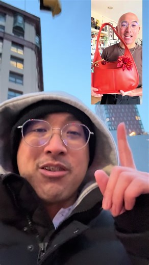 I recently rehomed a Vintage Coach Pocket Zip Ergo 9033 bag in the color Tangerine to a good friend. They were so excited to recieve it! They recieved the bag today but it wasn’t a joyous unboxing as they informed me the bag was painted 😭 I didn’t know the bag was painted and I was so embarrassed about the whole situation I immediately refunded them what they paid for shipping. I have this blanket of disappointment because I never want to mislead or lie to anyone especially friends of mine/peop