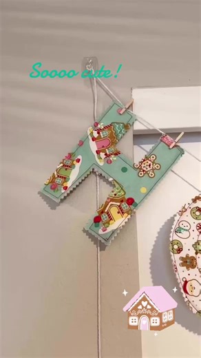 How sweet are these Christmas banners? Major Candy Land vibes 🫧🍭🍬 gingerbread kisses fabric 🩷 yardage available in our shop and banners will be available for sale soon too! #sewingtiktok #christmas #gingerbread #quilting #hohoho