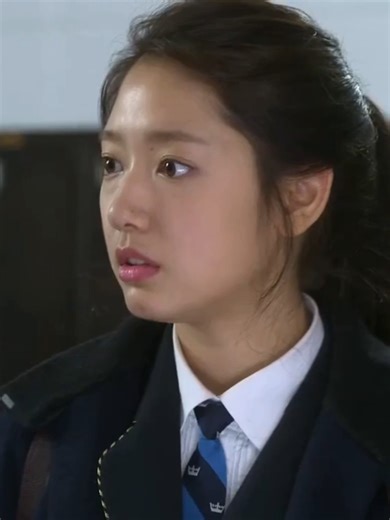 The Heirs Episode 16: ရွှေပေလွှာထက်ကချစ်သက်သေ