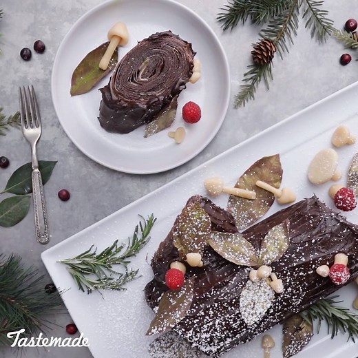 3.5M views · 19K reactions | Now here's a yule log that's truly layered ... with Nutella that is. Full Recipe: taste.md/2yosGIf | Tastemade | Facebook