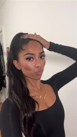 Sea-inspired Makeup Tutorial | Beautiful Coastal Look