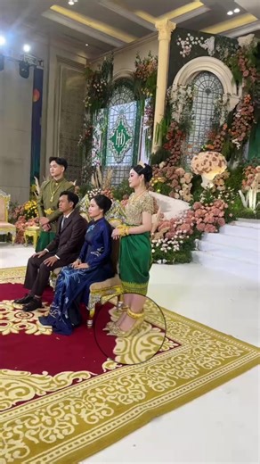 Leang Collection: Fashion & Rugby Card Showcase