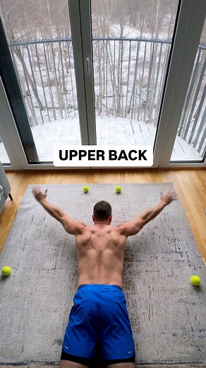 Igor System 🇪🇪 | Mobility on Instagram: "This upper back workout was fun! 🎾 #circus #tennisballs #homeworkout #upperback #jointhealth #shoulderhealth #estonia🇪🇪"