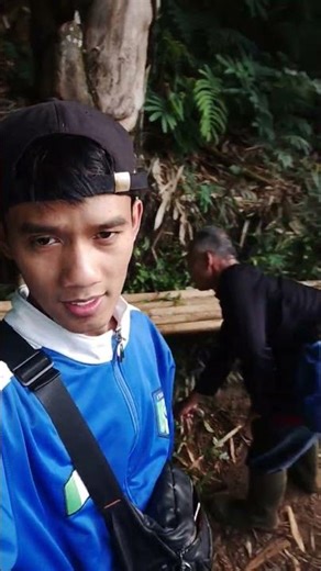 nanjak gunung bareng babeh #nanjak #gunung #hiking