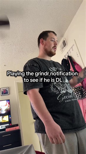 Experiencing Grindr Notifications for a Prank