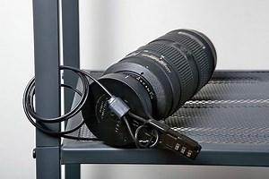 Locking Lens Cap Protects Gear and Makes Thieves Look Ridiculous